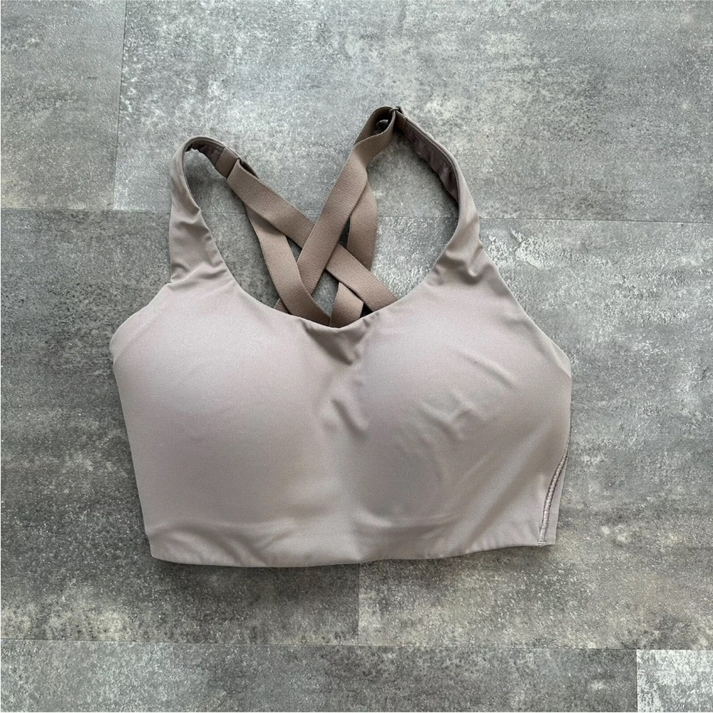Lululemon Energy Bra Size 32DD Medium Support Yoga Gym Mocha